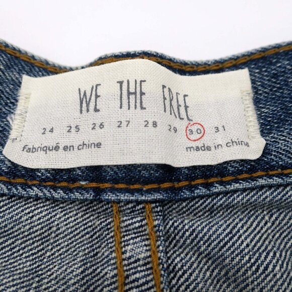 We The Free People Raw Hem Button Fly Blue Denim Jean Shorts Women's 30 - Picture 5 of 5